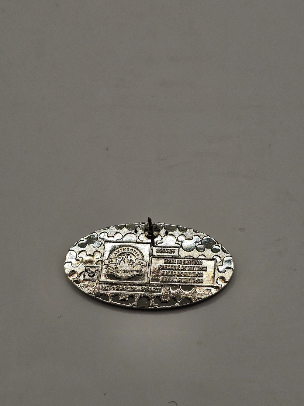 Disney Parks Honorary Mickey Mouse Club Member Enamel Pin - New - Picture 4 of 5